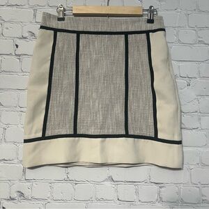 Ann Taylor Ann Womens Skirt Size 8P Ivory Textured Straight Cotton Above Knee